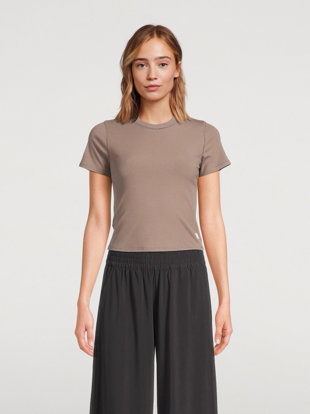Vuori Pose Fitted Tee, Top, Smokey Taupe, Size XS